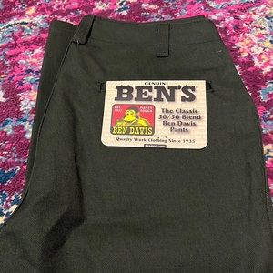 Ben Davis work pants 34x30 dark green. New with tags